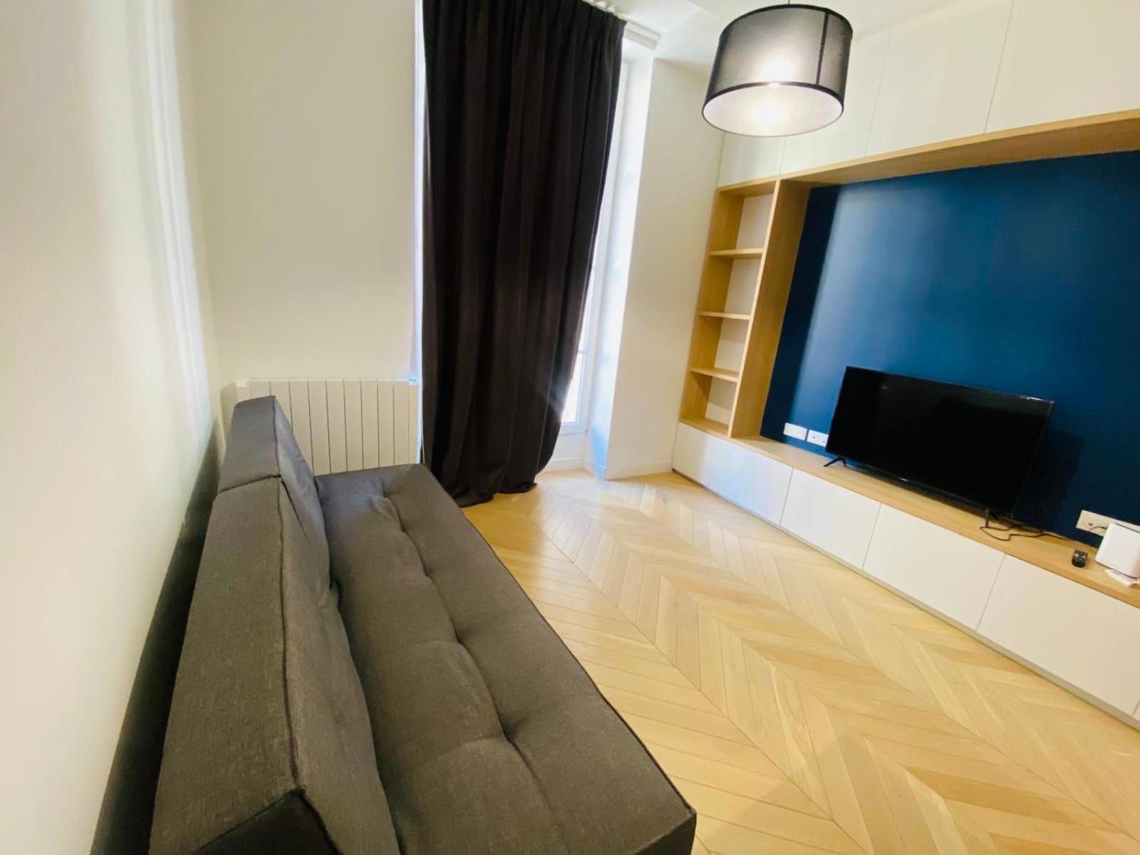 Marais Sentier Apartment